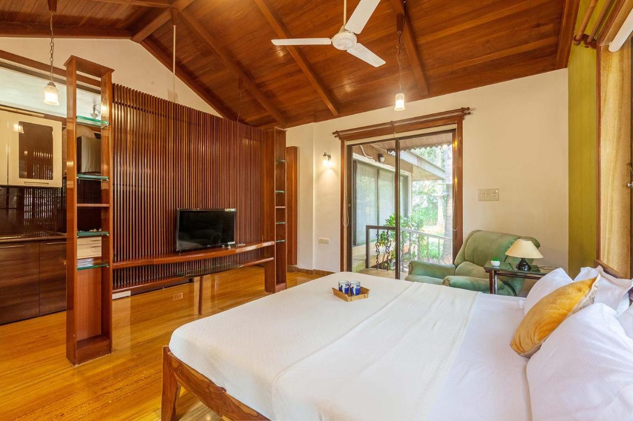 Stayvista'S Casa Palmera - Pet-Friendly Villa With Pool, Garden With Gazebo, And Indoor & Outdoor Games Alibaug Esterno foto